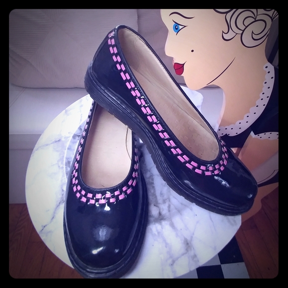 Dr. Martens Shoes - Doc Marten's Kelly Leather Platform Stompers 7